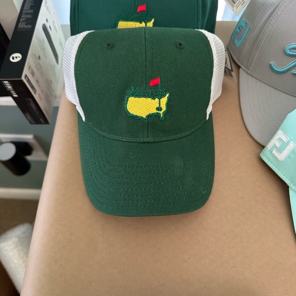 Masters Green trucker hat NWT - Picture 1 of 4
